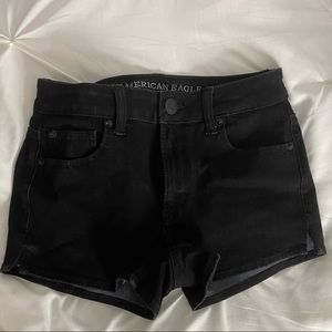 NWOT AEO high rise jean shorts